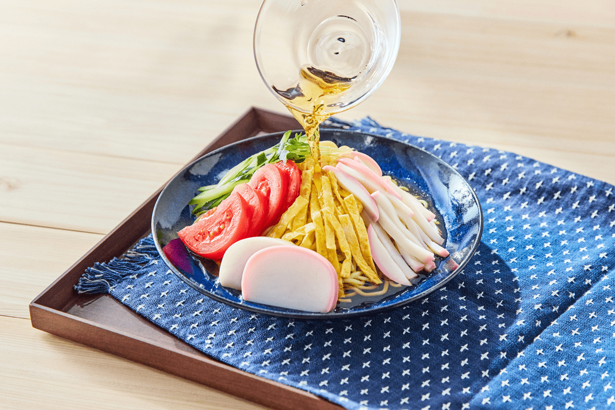 かまぼこの冷やし中華