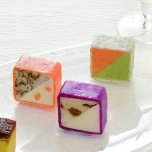 odoburu salmon fig nuts