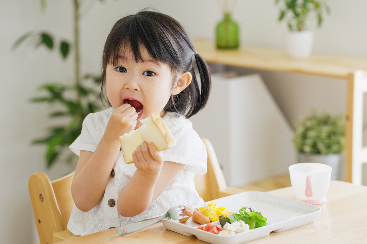 子供に必要なタンパク質の量とは?栄養バランスを整えて健やかな成長を目指そう