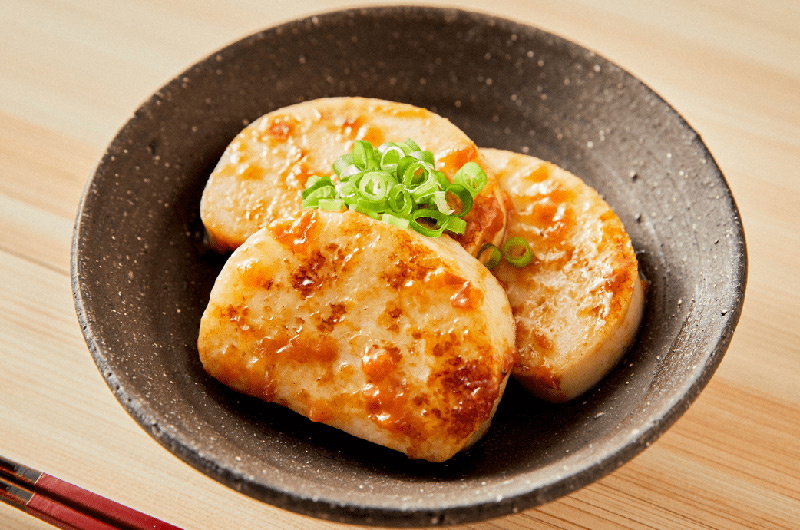 かまぼこの梅バター醤油焼き