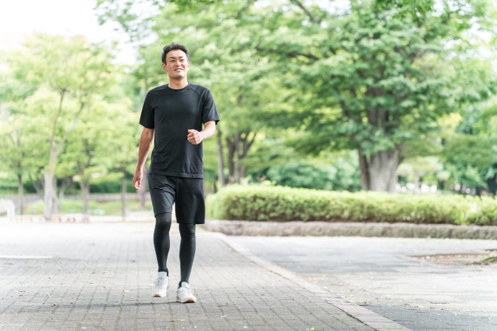 距離だけじゃない。効果的にウォーキングをするポイントとは？